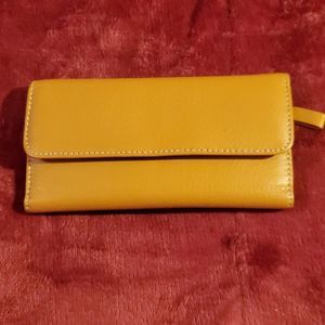 New Charter Club Camel Brown Leather‎ Wallet